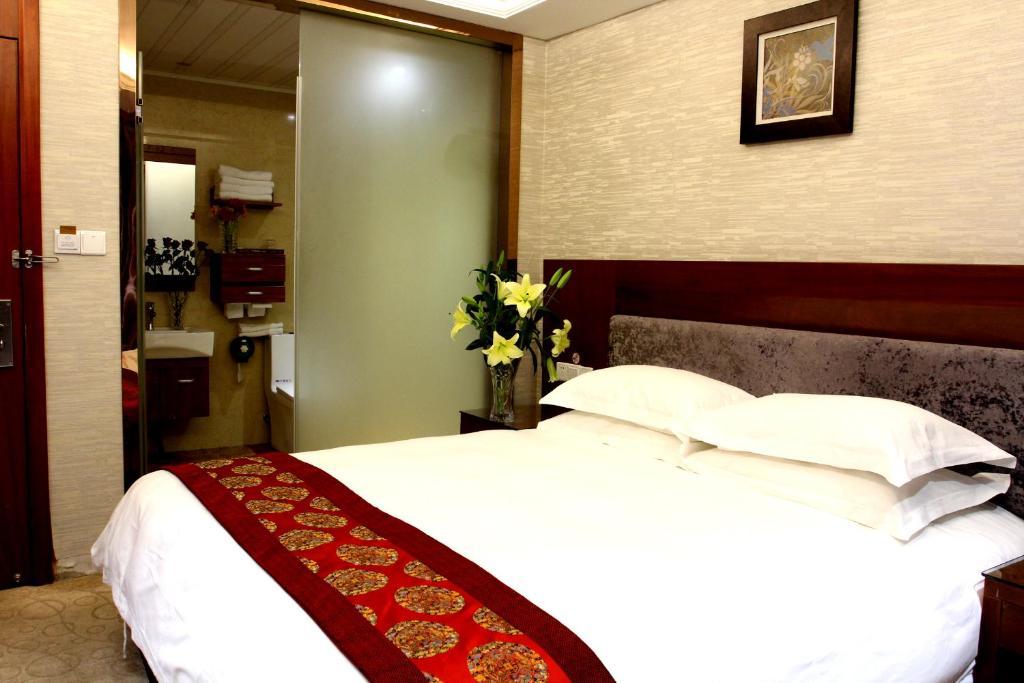 Yiwu Guoheng Hotel Buitenkant foto